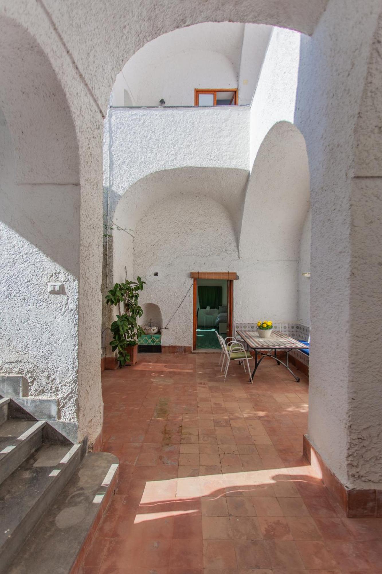 ויקו אקוונסה B&B 1787 In Montechiaro מראה חיצוני תמונה